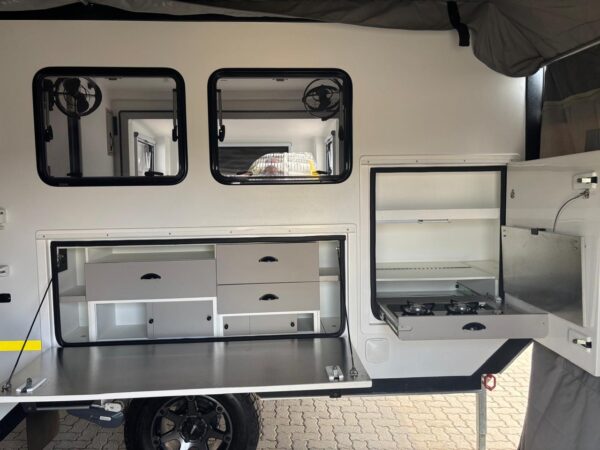 2023 Overlander Off-road Caravan