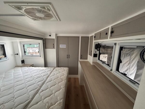 2023 Overlander Off-road Caravan