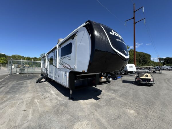 2026 JAYCO NORTH POINT 382FLRB,