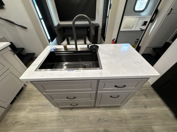 2026 JAYCO NORTH POINT 382FLRB,