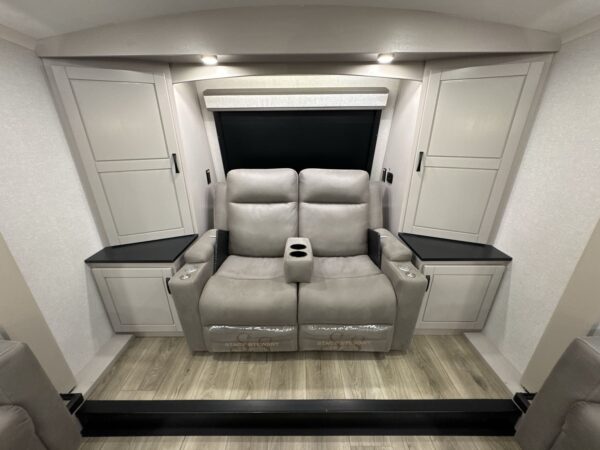 2026 JAYCO NORTH POINT 382FLRB,