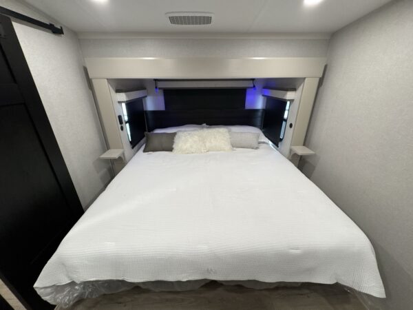 2026 JAYCO NORTH POINT 382FLRB,