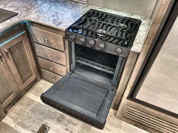 2018 KEYSTONE SPRINTER CAMPFIRE 26FWRL,