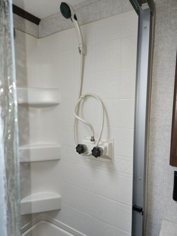 2019 Keystone Cougar Half-Ton 30RLS,