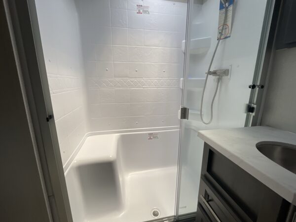 2025 KEYSTONE COUGAR HERO EDITION 320RDS,