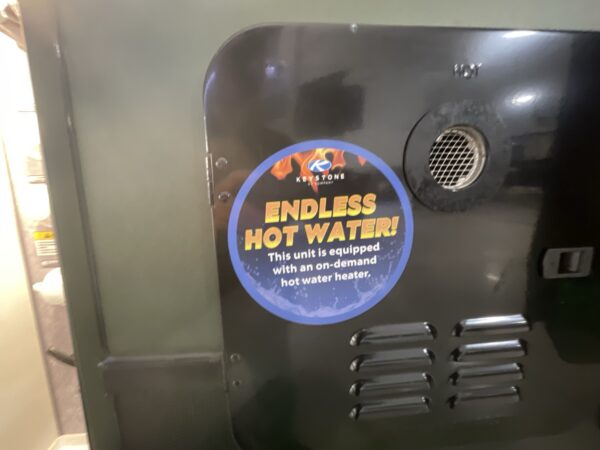 2025 KEYSTONE COUGAR HERO EDITION 320RDS,