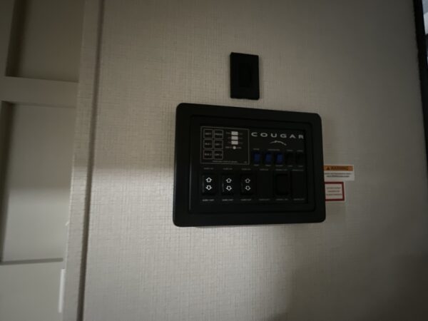 2025 KEYSTONE COUGAR HERO EDITION 320RDS,