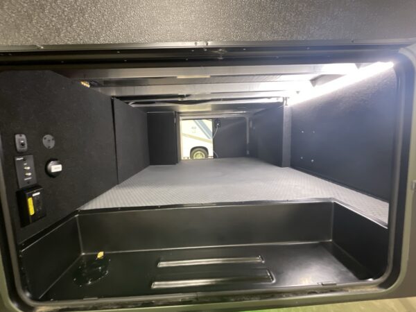 2025 KEYSTONE COUGAR HERO EDITION 320RDS,