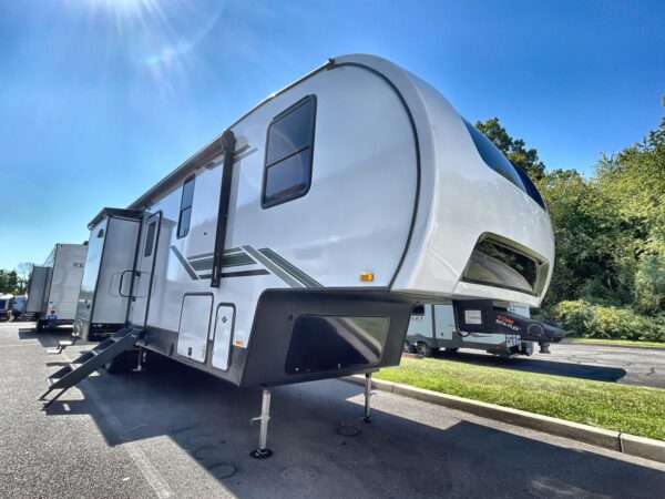 img_1587 2025 HEARTLAND EDDIE BAUER SIGNATURE 3600LF