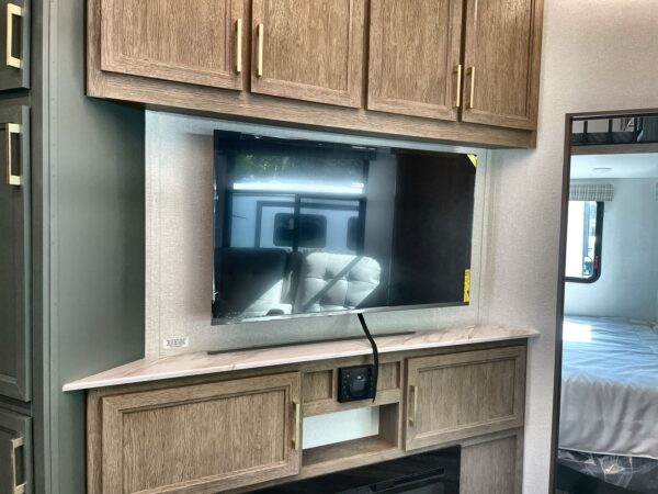 img_1600 2025 HEARTLAND EDDIE BAUER SIGNATURE 3600LF