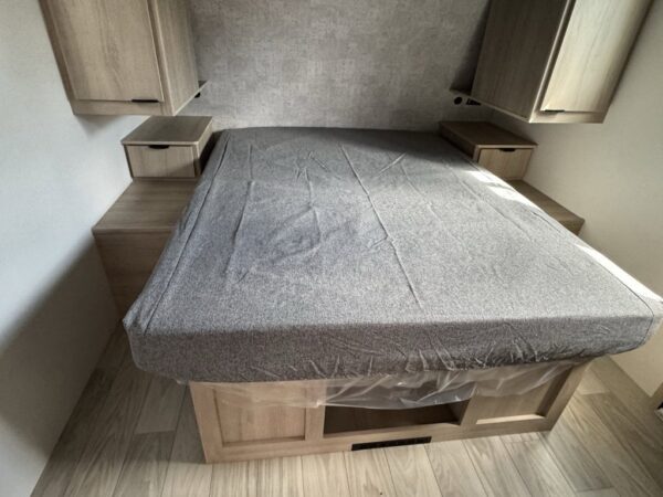 img_1675 2024 Winnebago Minnie 2529RG,