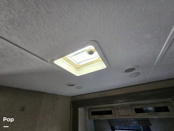 img_1780-2 2022 Coachmen Catalina 303RKDS,