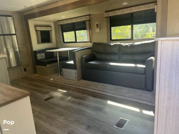 img_1792 2022 Coachmen Catalina 303RKDS,