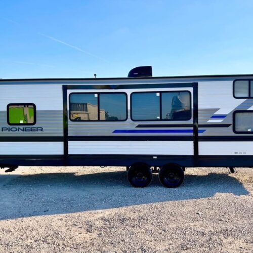 img_1797 2021 Heartland Pioneer