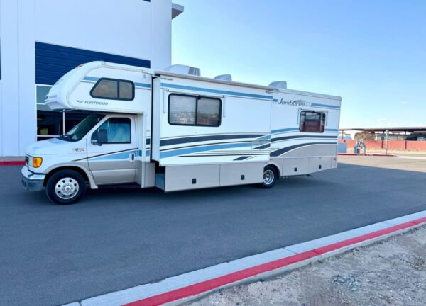 img_1815 2005 Ford JamboreeGt Fleetwood