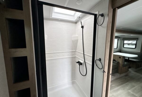 img_1844 2024 Grand Design Imagine 2600RB