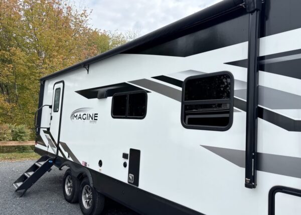 img_1857 2024 Grand Design Imagine 2600RB