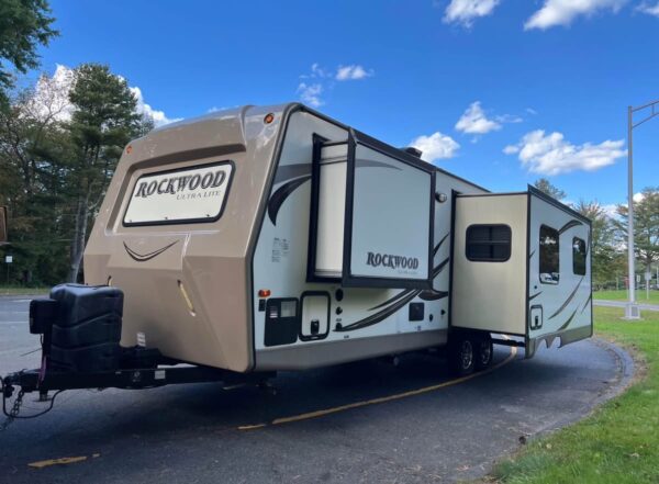 2016 Rockwood 2604