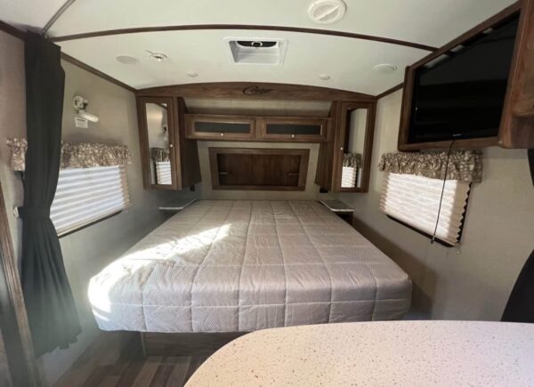 2017 Keystone Cougar 21RBS