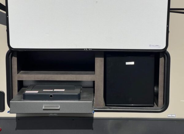 img_1895 2021 Forest River Rockwood mini light 2509