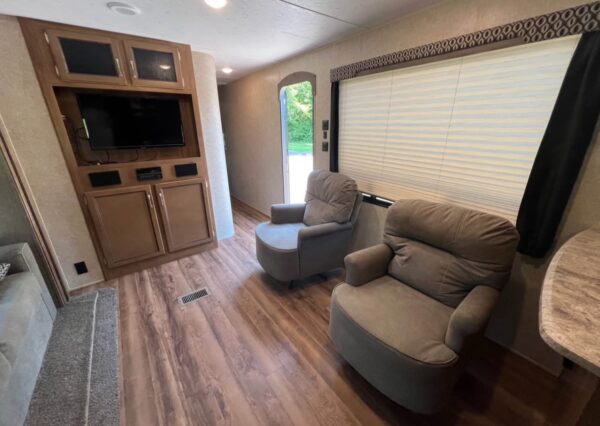 2019 Coachmen Catalina 283