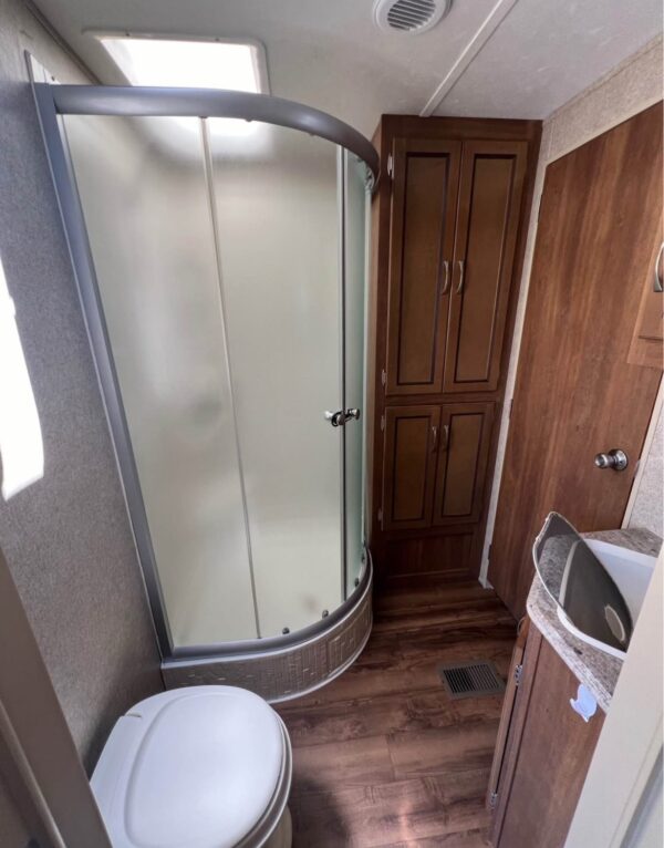 2019 Coachmen Catalina 283