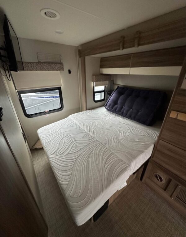 2018 Jayco Melbourne Prestige 24LP