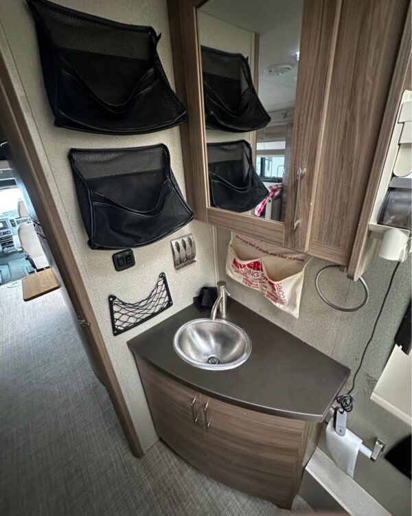 2018 Jayco Melbourne Prestige 24LP