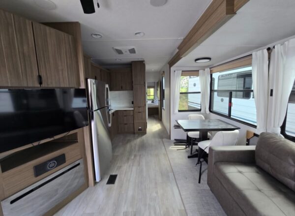 2026 Forest River salem villa 353 flfb