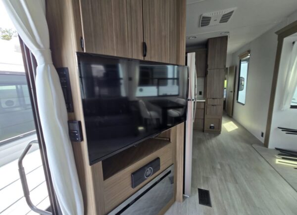 2026 Forest River salem villa 353 flfb