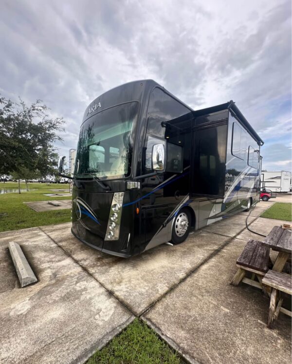 2019 Thor Aria 3901