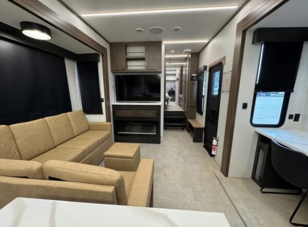 2025 Heartland Bighorn 391MFB - Fifth Wheel