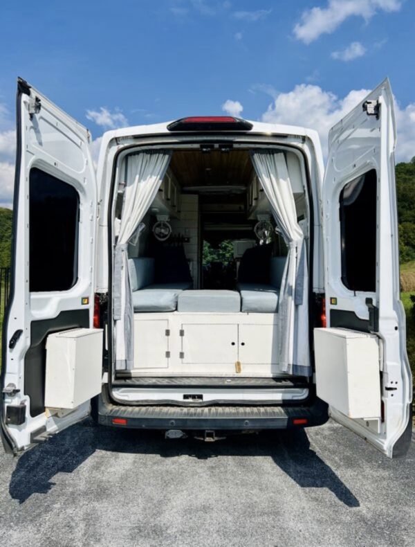 2019 Ford Transit 250 148- High Top, Extended