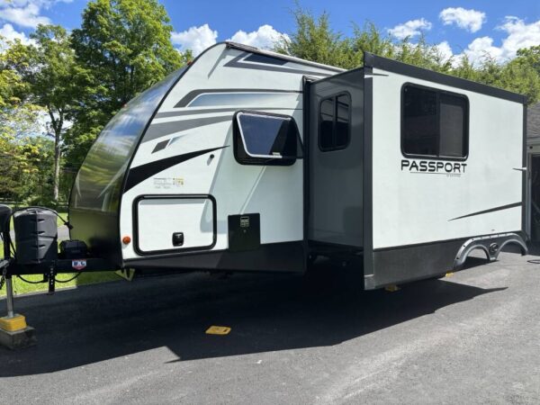 2021 Keystone Passport 221BH