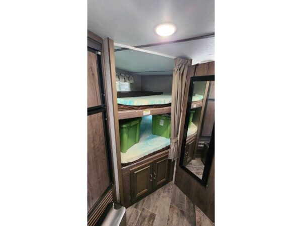 2018 Keystone Passport Ultra Lite Grand Touring 2400BH